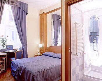 Gasthuis 69 Manin Street 3*