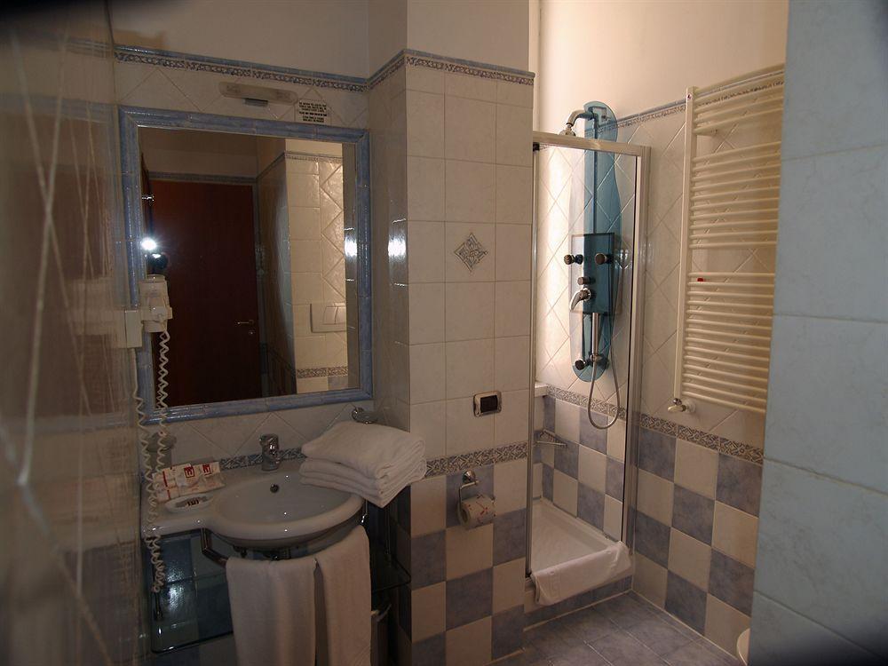 Gasthuis 69 Manin Street Rome