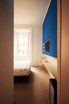 Gasthuis 69 Manin Street Rome
